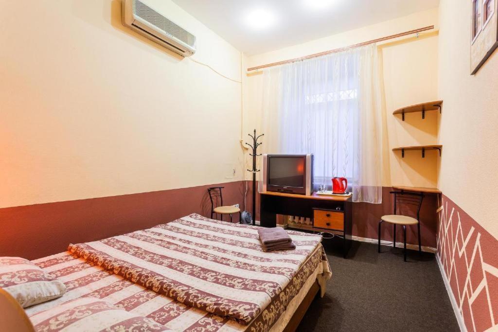 קייב Guest House On Saksahanskoho Street מראה חיצוני תמונה