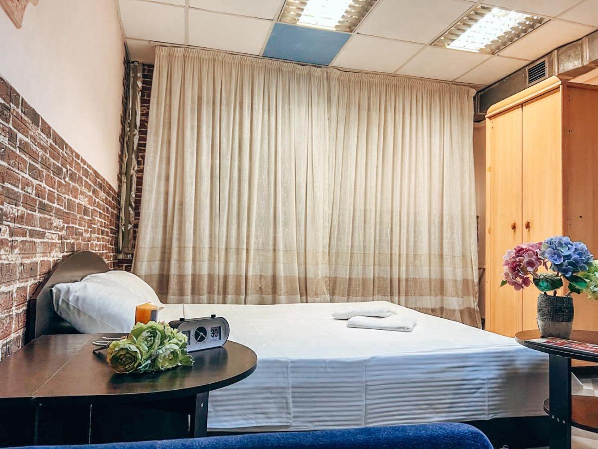 קייב Guest House On Saksahanskoho Street מראה חיצוני תמונה